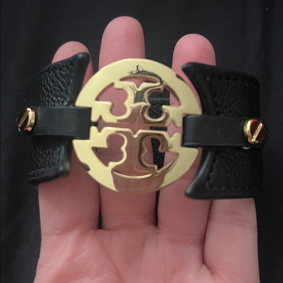 Tory Burch Leather Bracelet with Gold Logo - Picture 3 of 4
